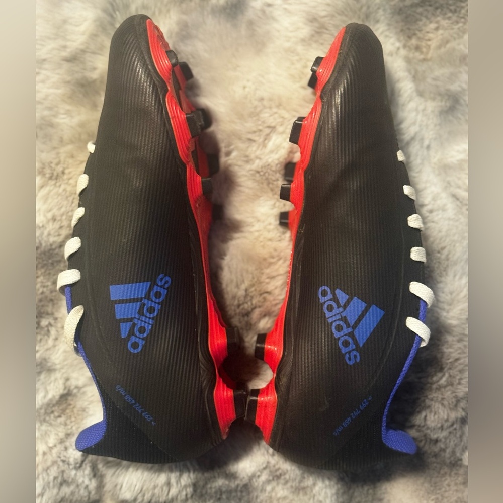 ADIDAS X SPEEDFLOW .4 FXG CBLACK
 only worn once!!